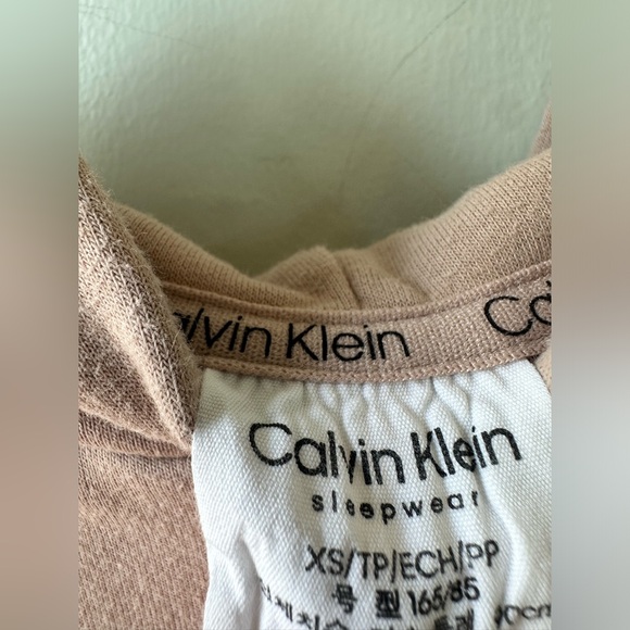 Calvin Klein Beige Hoodie - Picture 4 of 6